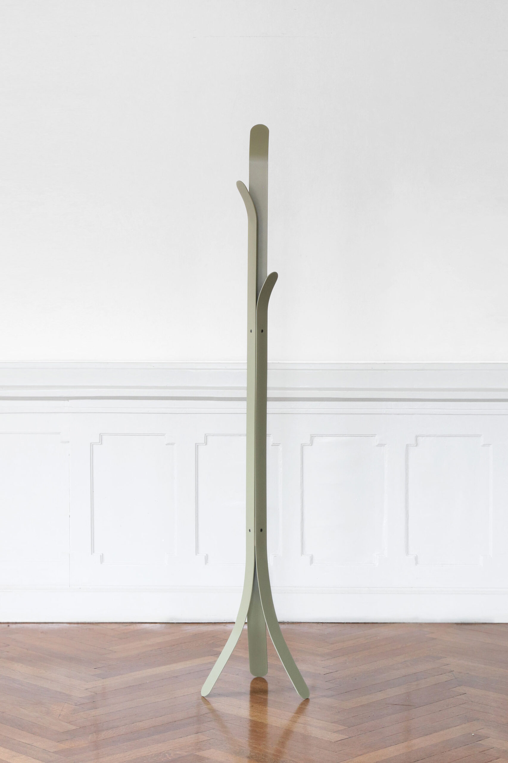 CurvedCoatstand_StudioWAK_02